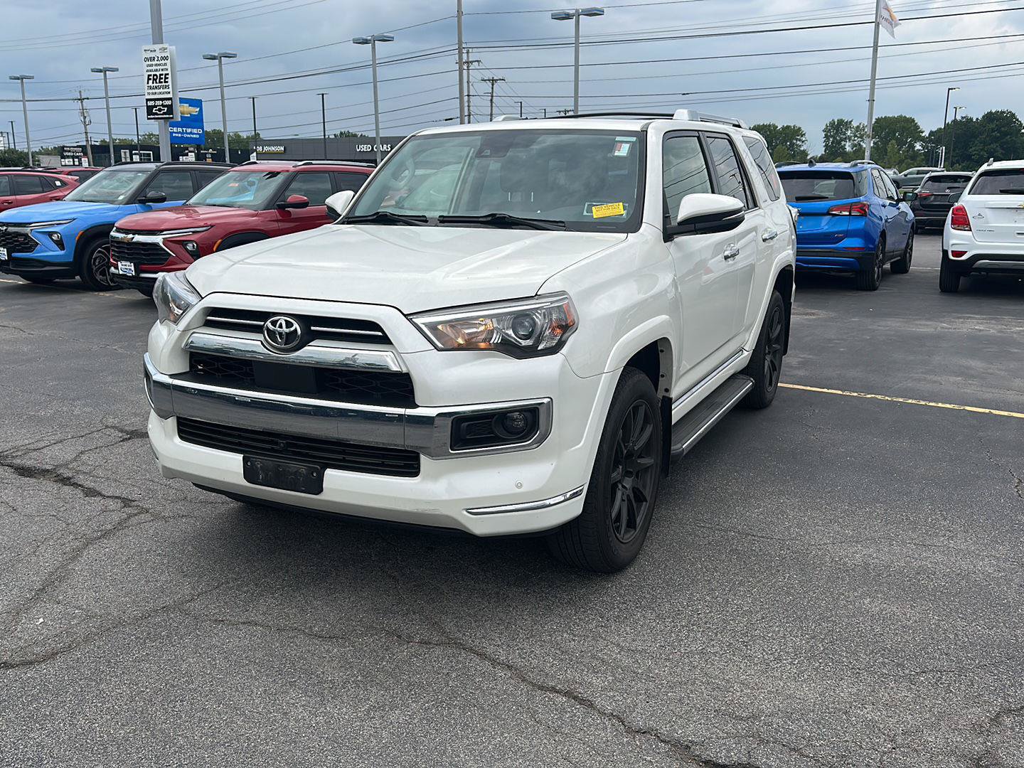 Used 2023 Toyota 4Runner Limited AWD/4WD image 5