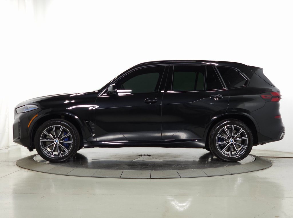 Used 2026 BMW X5 M60i w/ Executive Package image 5