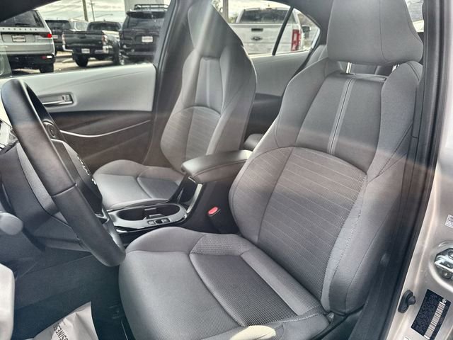 Used 2025 Toyota Corolla SE image 20