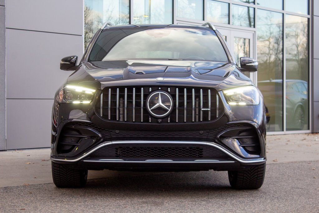 Used 2025 Mercedes-Benz GLE 53 AMG 4MATIC image 2