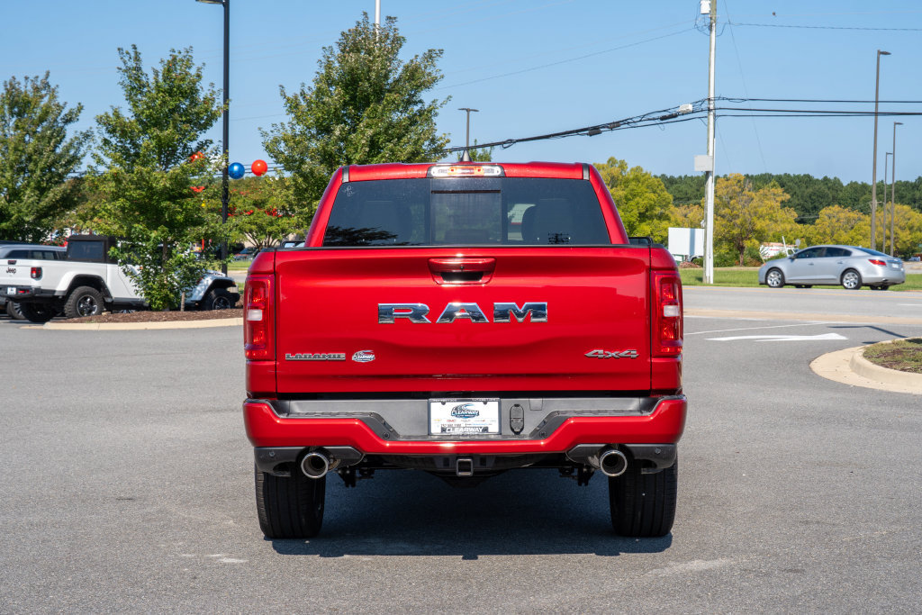 New 2026 RAM 1500 Laramie AWD/4WD image 6