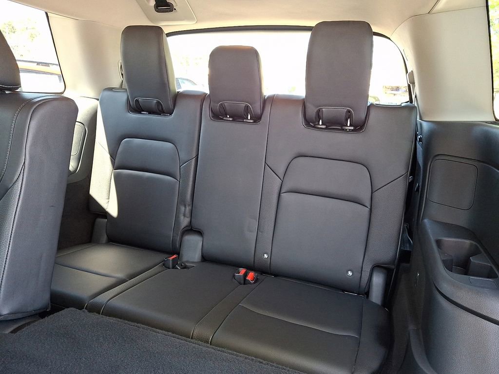 Used 2022 Nissan Pathfinder SL image 12