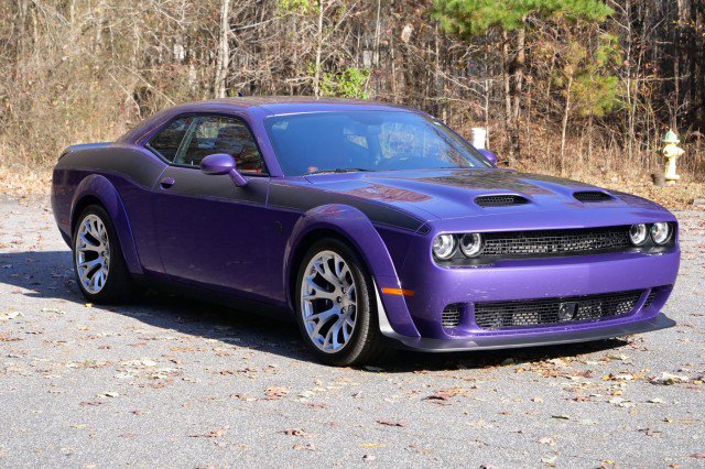 Used 2023 Dodge Challenger SRT Hellcat image 4