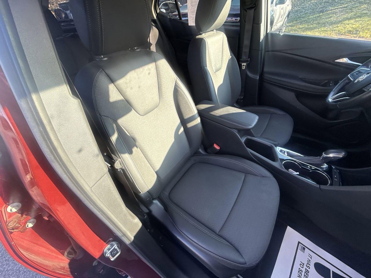 Used 2023 Buick Encore GX Preferred w/ Cold Weather Comfort Package image 31