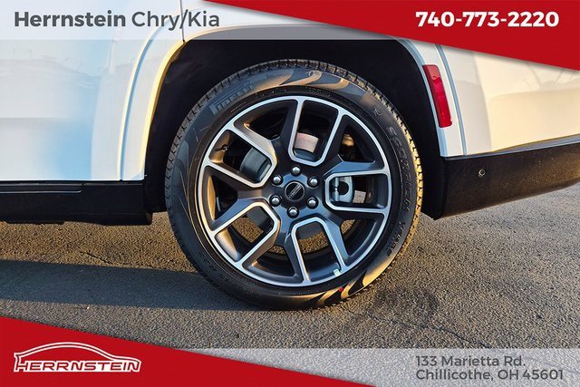 New 2025 Jeep Wagoneer Series III w/ Quick Order Package 25C Super image 28