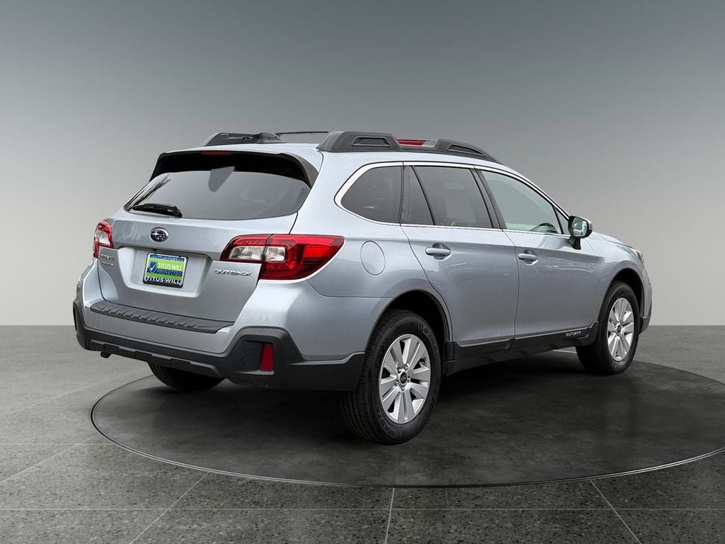 Used 2018 Subaru Outback 2.5i Premium AWD/4WD image 9