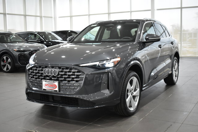 Used 2025 Audi Q5 Premium Plus w/ Premium Plus AWD/4WD image 7