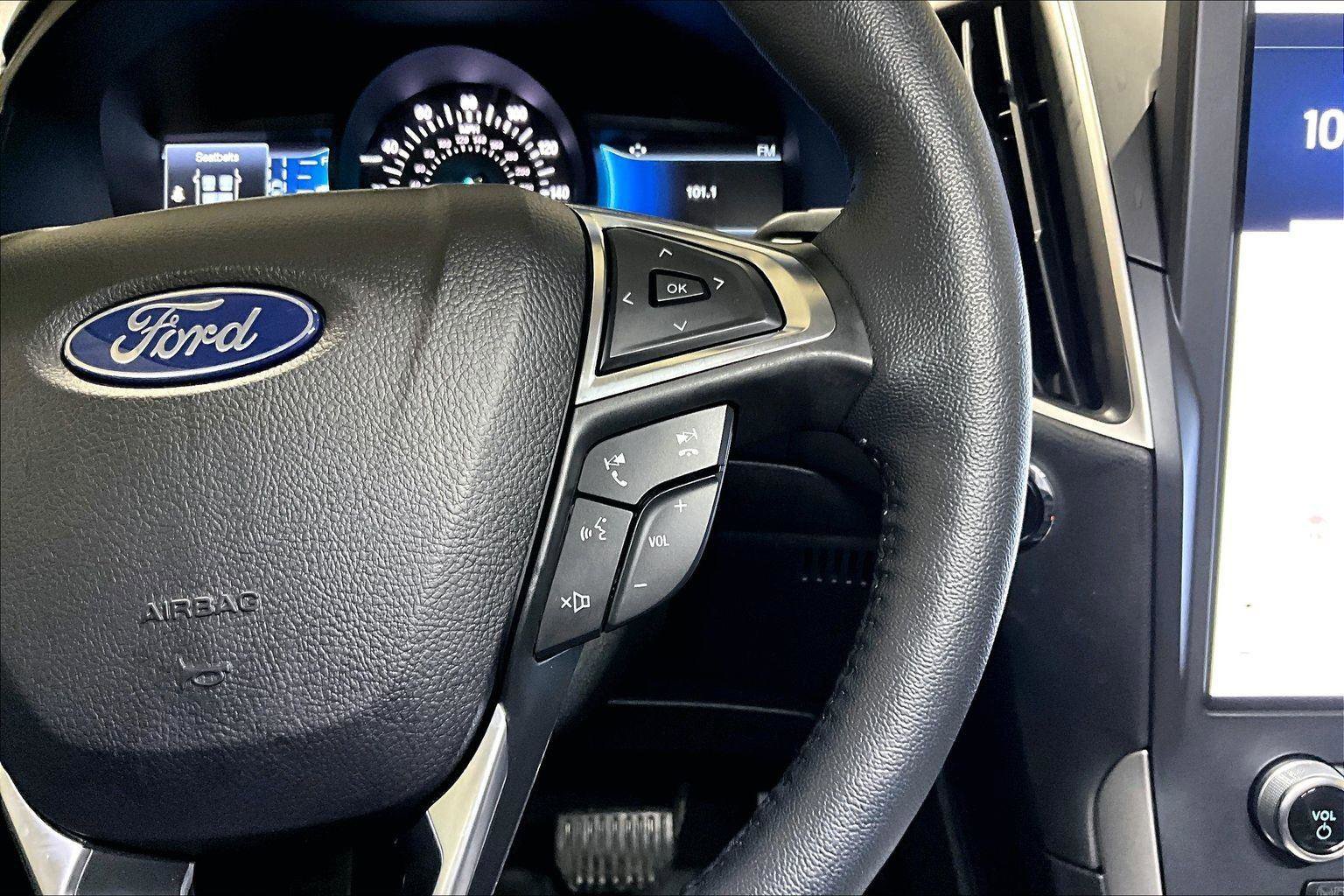 Used 2024 Ford Edge SEL w/ Convenience Package image 20