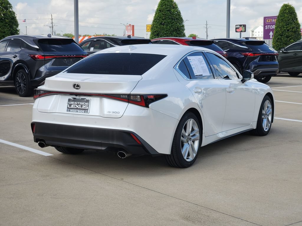 Used 2024 Lexus IS 300 w/ Comfort Package RWD image 7