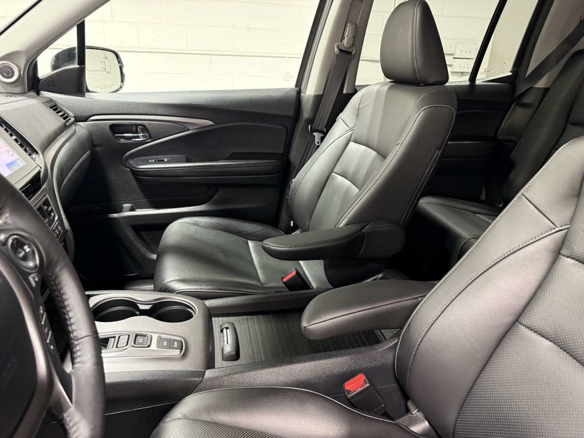 Used 2023 Honda Ridgeline RTL-E image 13
