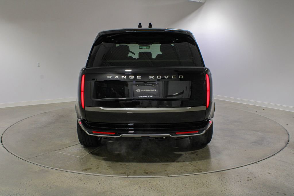New 2026 Land Rover Range Rover Long Wheelbase SE AWD/4WD image 4