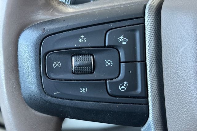 Used 2021 GMC Yukon Denali w/ Denali Ultimate Package AWD/4WD image 38