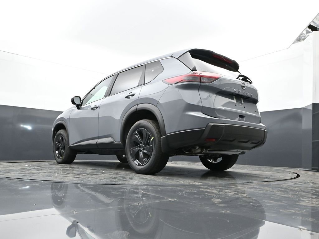 New 2026 Nissan Rogue SV w/ Cold Weather Package AWD/4WD image 31