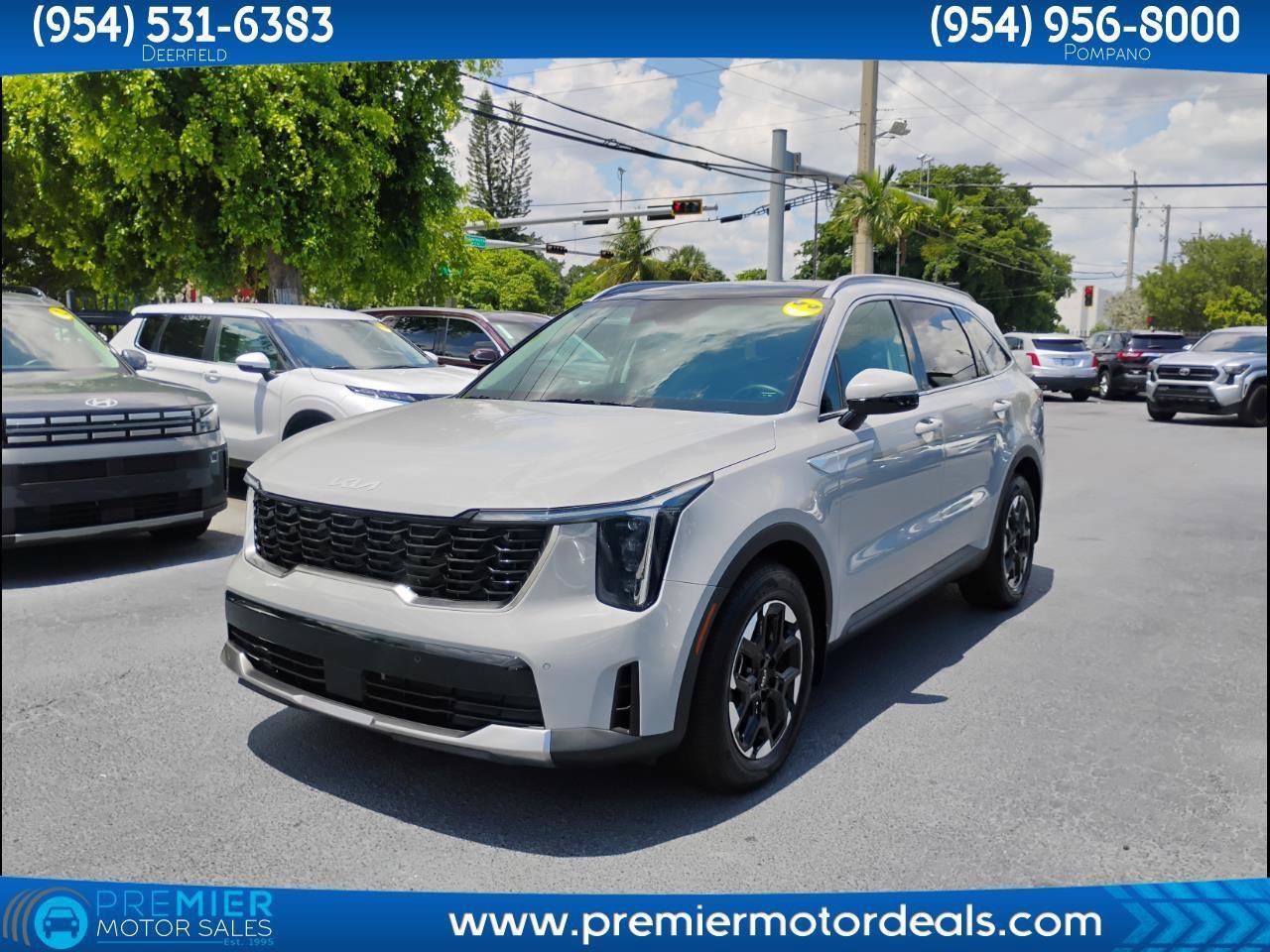 Used 2024 Kia Sorento S w/ Panoramic Sunroof Package