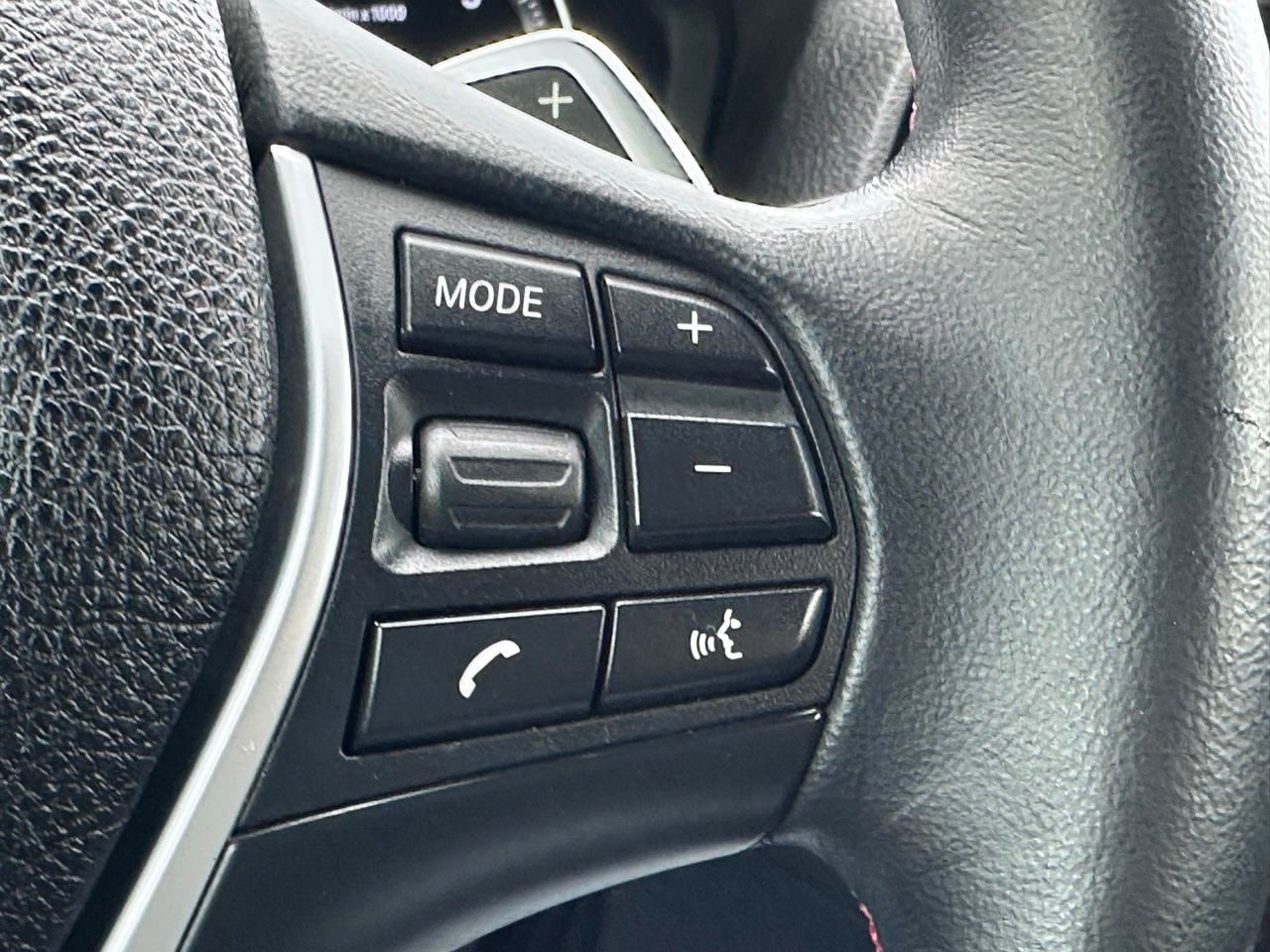 Used 2020 BMW 230i xDrive Convertible AWD/4WD image 28