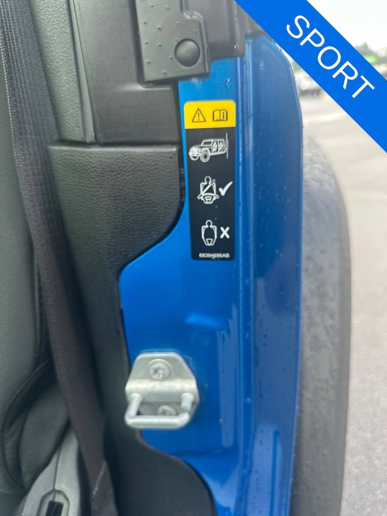 Used 2021 Jeep Wrangler Sport AWD/4WD image 14