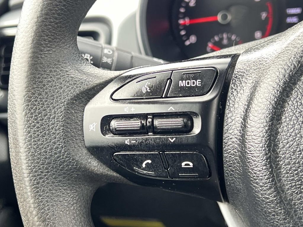Used 2022 Kia Rio LX FWD image 23
