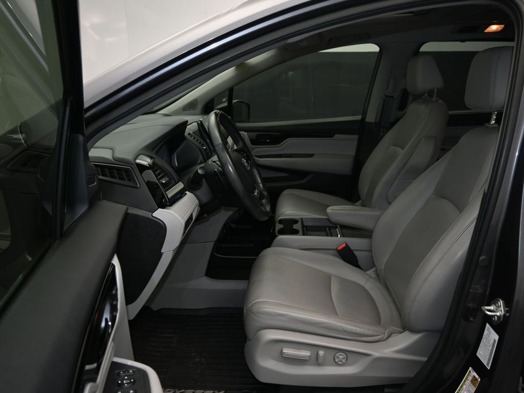 Used 2022 Honda Odyssey Touring image 14
