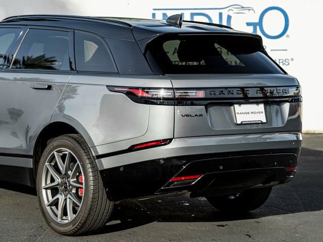 Used 2025 Land Rover Range Rover Velar Dynamic SE AWD/4WD image 10