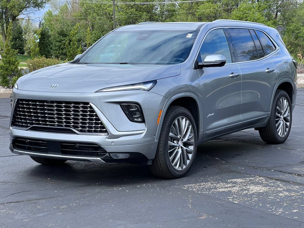 New 2026 Buick Enclave Avenir w/ Super Cruise Package AWD/4WD image 41
