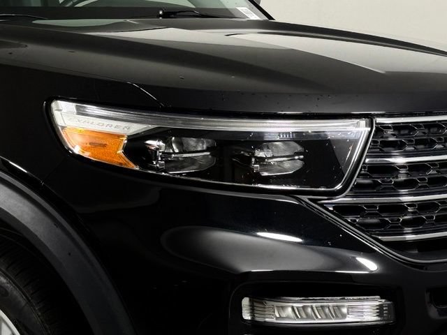 Used 2023 Ford Explorer XLT w/ Equipment Group 202A RWD image 15