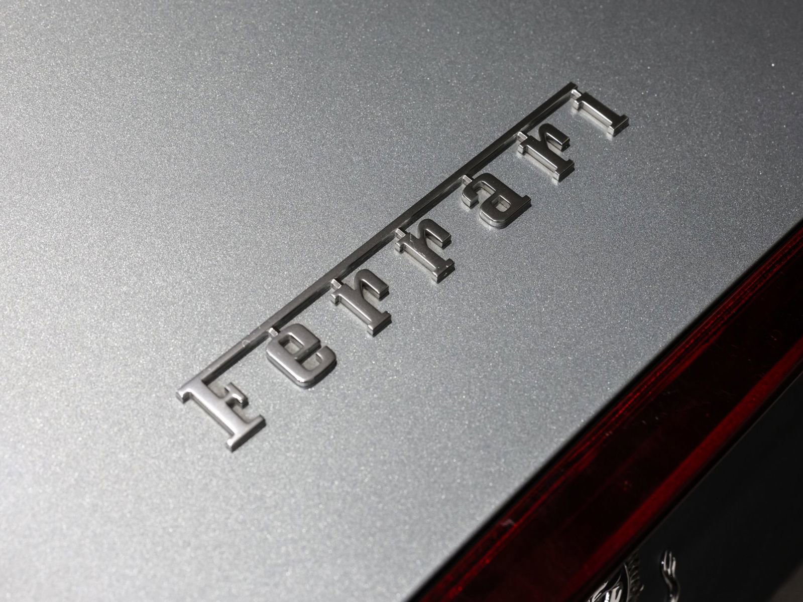 Used 2019 Ferrari Portofino image 31