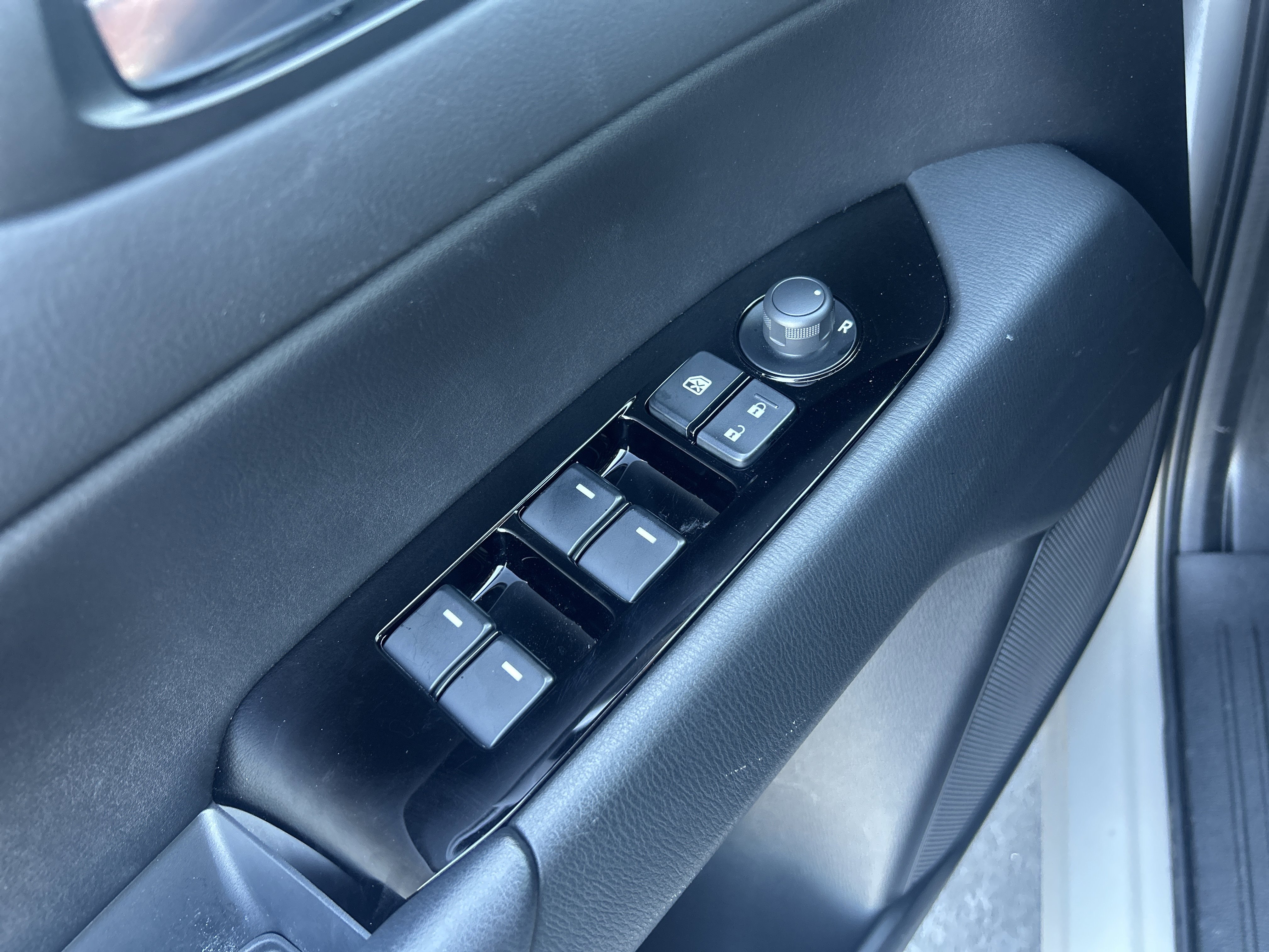 Used 2024 MAZDA CX-5 AWD 2.5 S w/ Preferred Package image 23