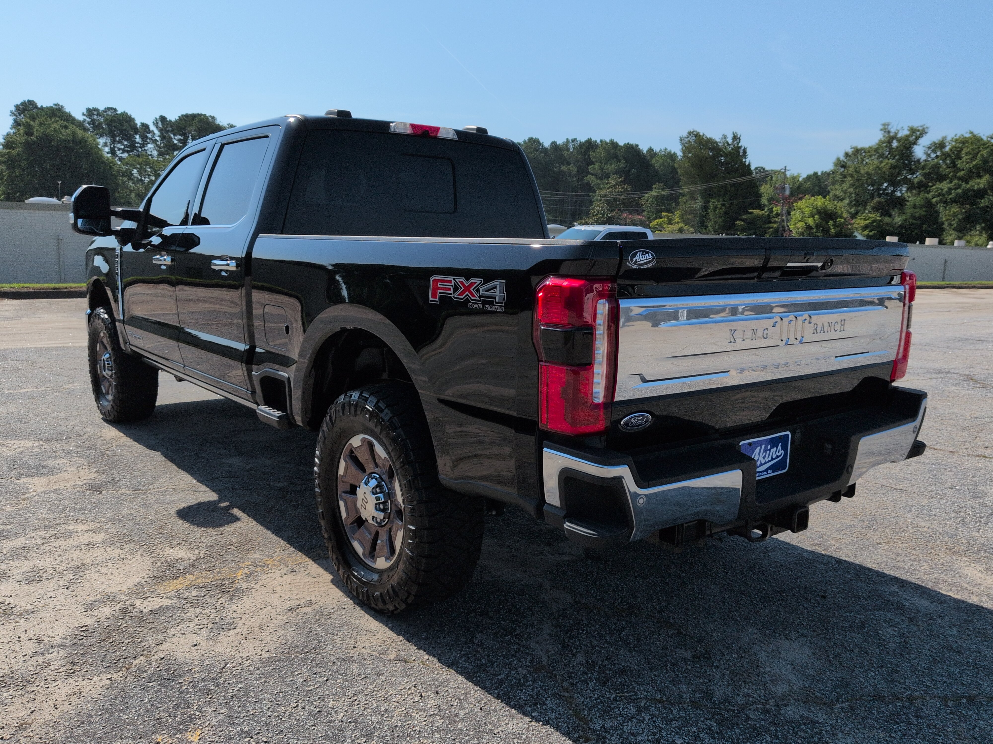 Certified 2023 Ford F250 King Ranch w/ Chrome Package AWD/4WD image 5