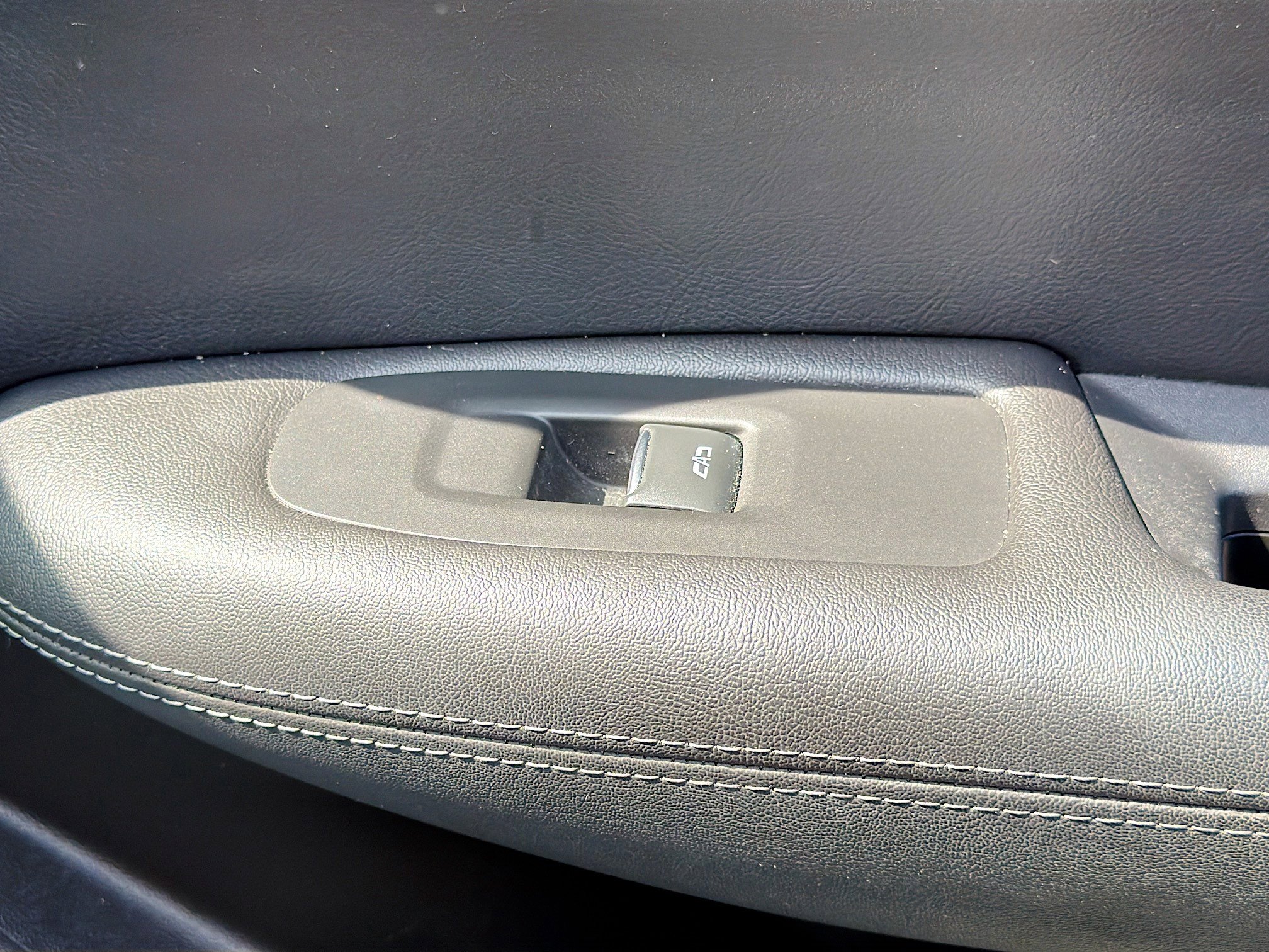 Used 2022 Cadillac XT5 Premium Luxury image 28