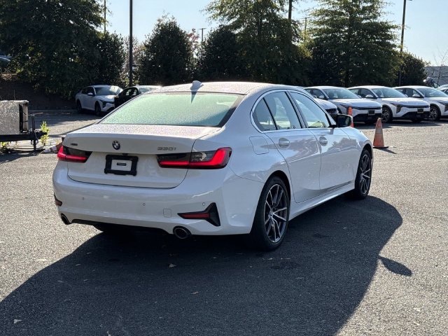 Used 2020 BMW 330i xDrive Sedan w/ Convenience Package AWD/4WD image 2