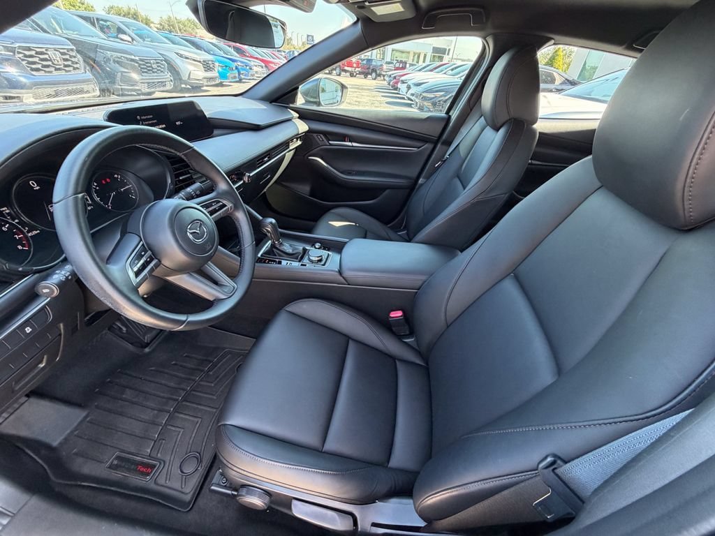 Used 2023 MAZDA MAZDA3 s FWD image 17