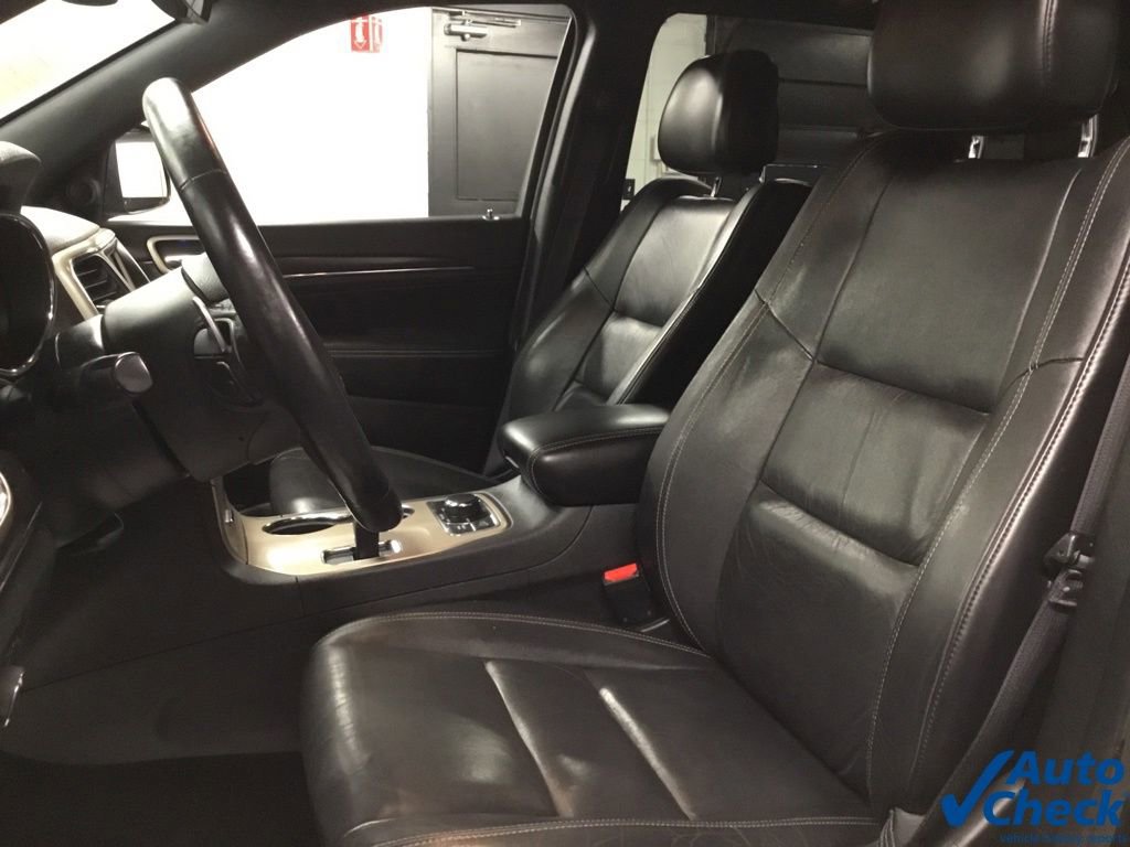 Used 2014 Jeep Grand Cherokee Limited AWD/4WD image 27