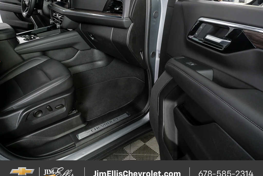 Certified 2025 Chevrolet Tahoe Z71 AWD/4WD image 23