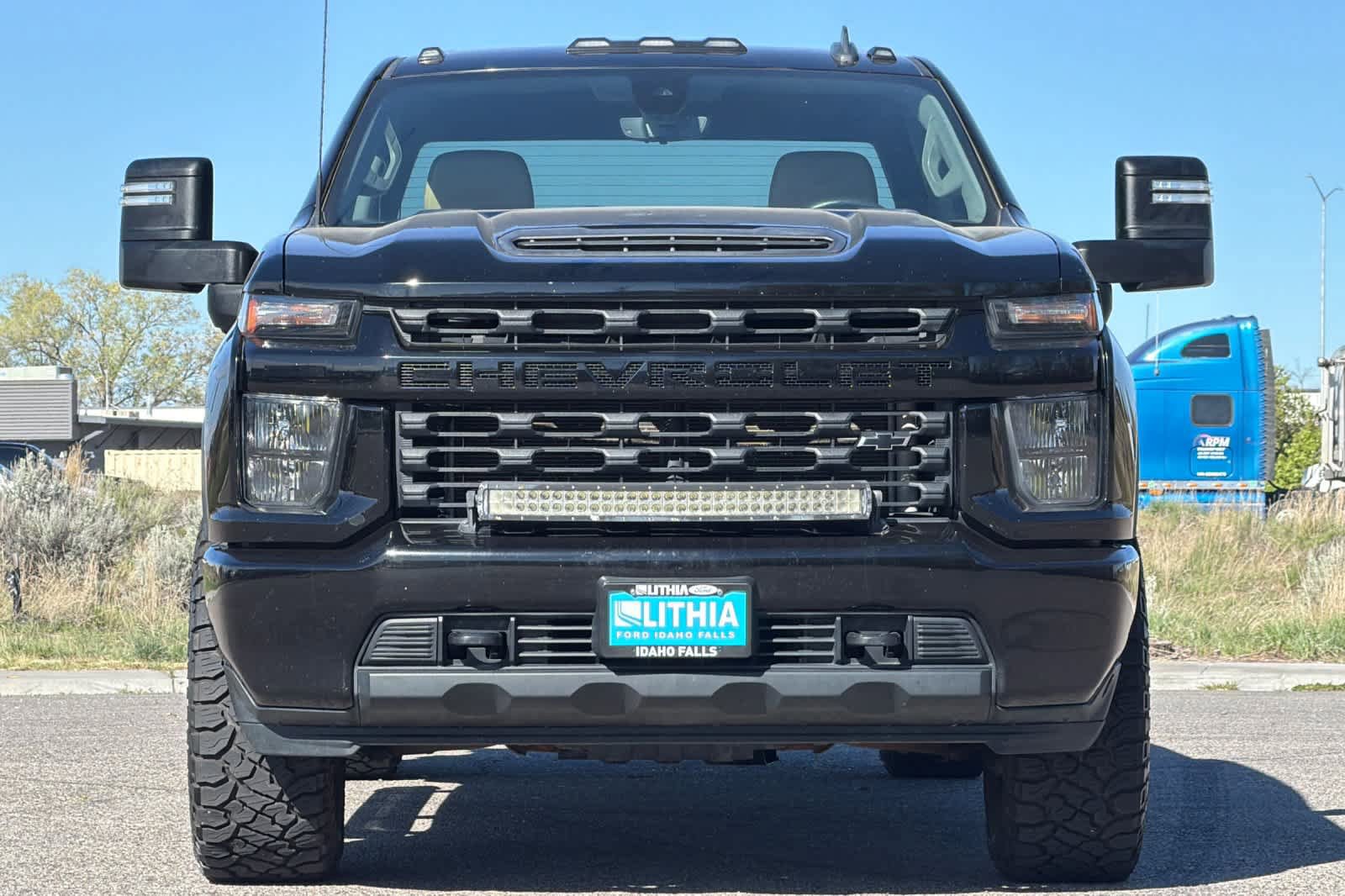 Used 2020 Chevrolet Silverado 2500 Custom w/ Custom Value Package AWD/4WD image 10