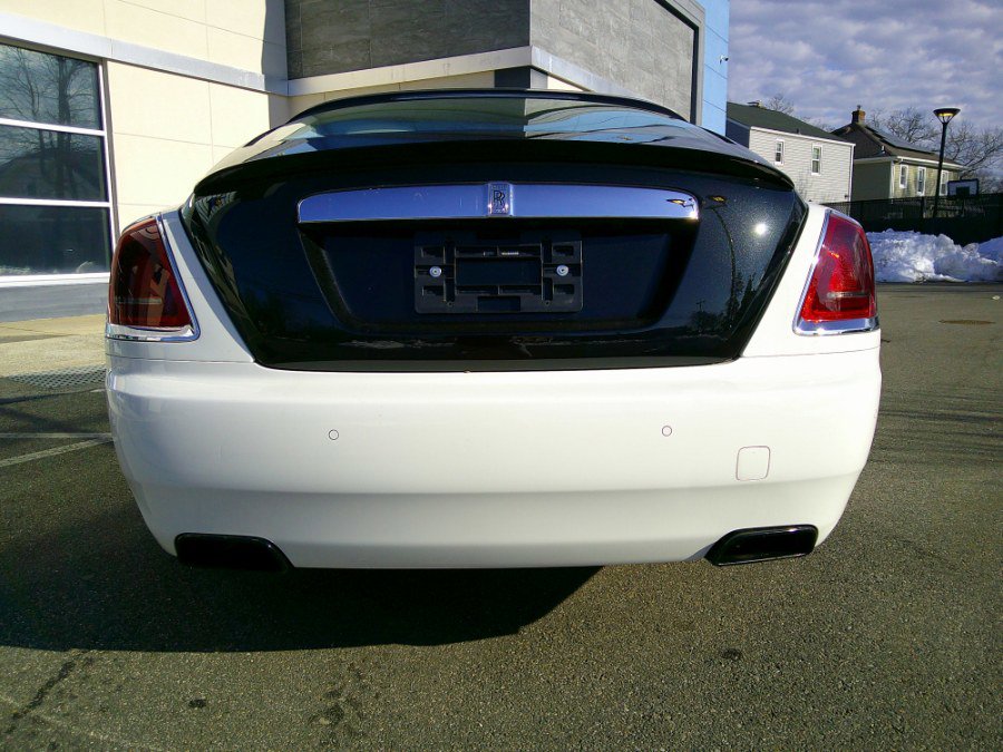 Used 2014 Rolls-Royce Wraith image 27