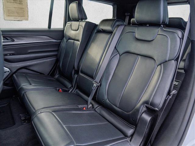 Used 2022 Jeep Grand Cherokee L Overland image 26