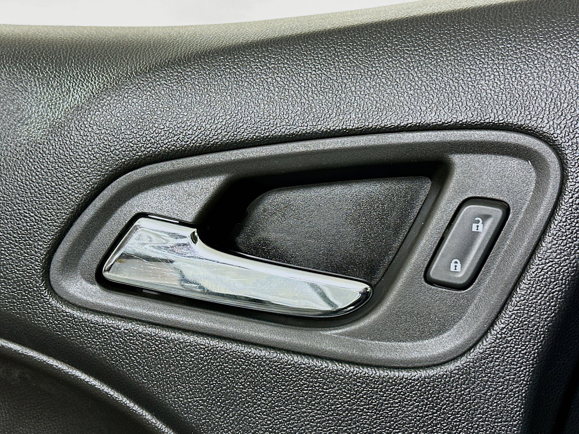 Used 2022 Chevrolet Colorado LT w/ Fleet Safety Package image 14