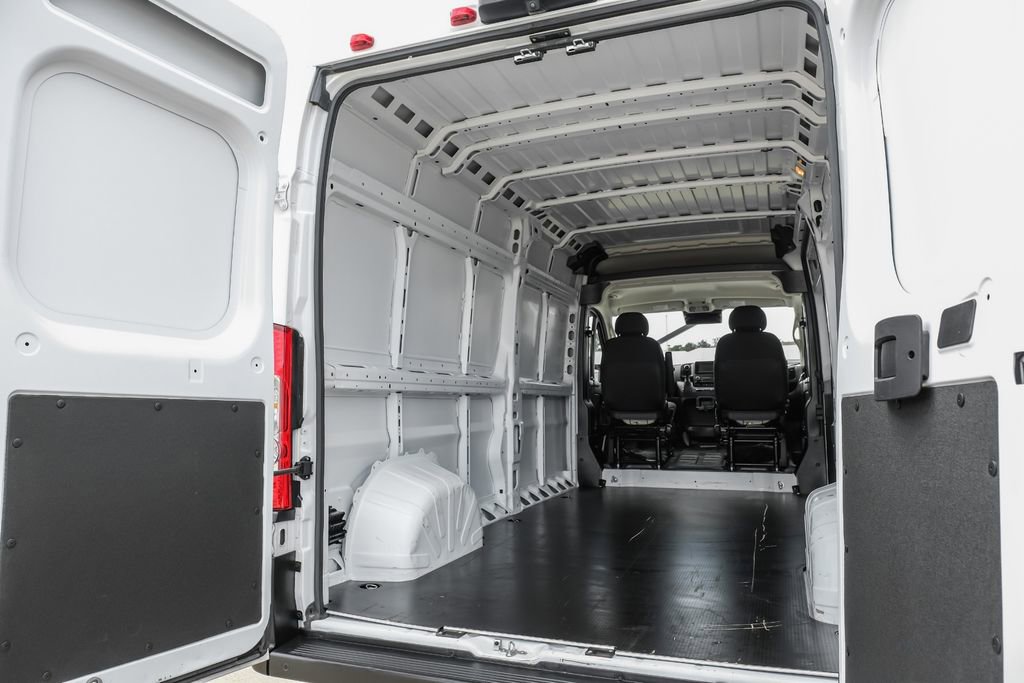 Used 2024 RAM ProMaster 2500 image 46