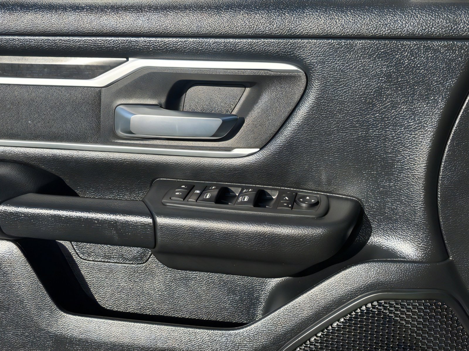 Used 2021 RAM 1500 Big Horn image 14