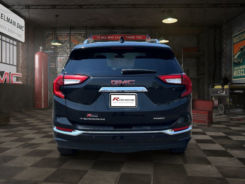 Certified 2024 GMC Terrain Denali w/ Denali Premium Package image 4