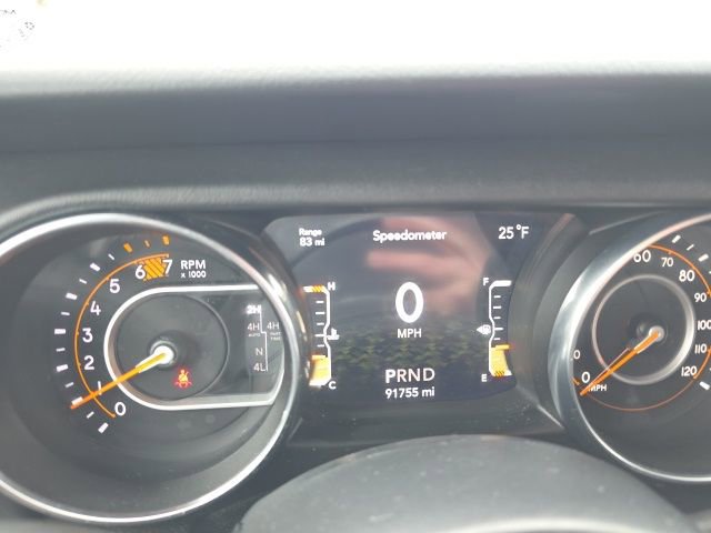 Used 2020 Jeep Wrangler Unlimited Sahara image 12