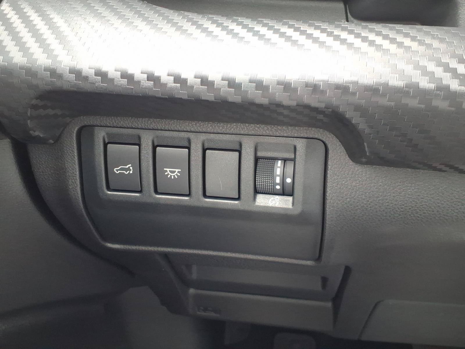 Certified 2025 Subaru Ascent Premium AWD/4WD image 18