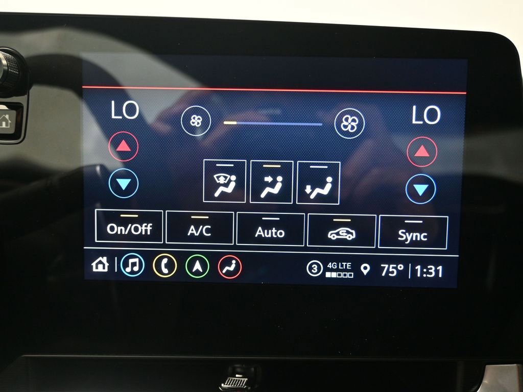 Used 2022 Chevrolet Corvette Stingray Premium Cpe w/ Z51 Performance Package image 19