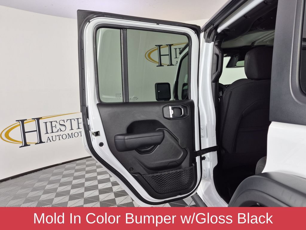 Used 2025 Jeep Wrangler Unlimited Sport AWD/4WD image 28