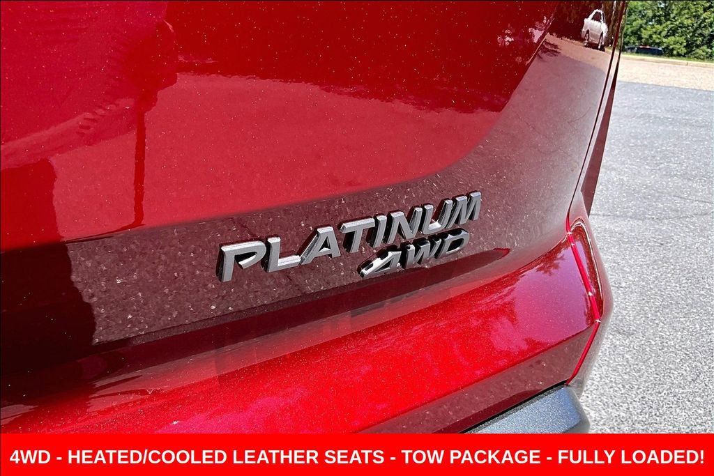 New 2026 Nissan Pathfinder Platinum AWD/4WD image 8