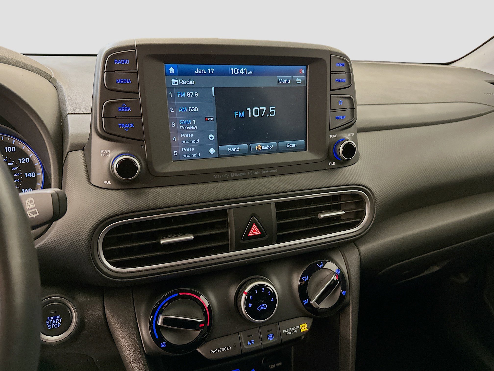 Used 2021 Hyundai Kona SEL Plus image 25