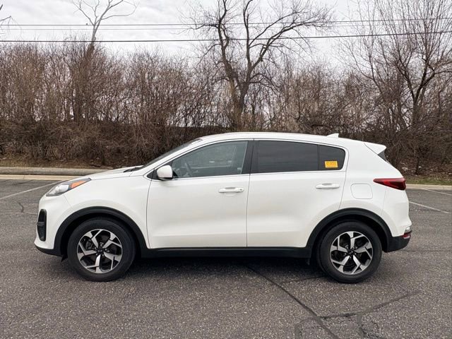 Used 2022 Kia Sportage LX FWD image 2