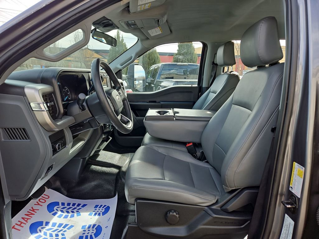 Used 2023 Ford F350 XL w/ 360-Degree Camera Package AWD/4WD image 9
