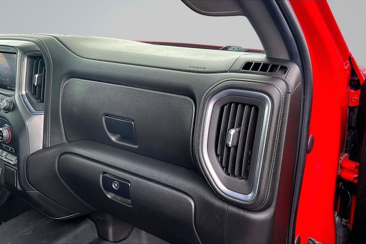 Used 2021 Chevrolet Silverado 1500 RST AWD/4WD image 18