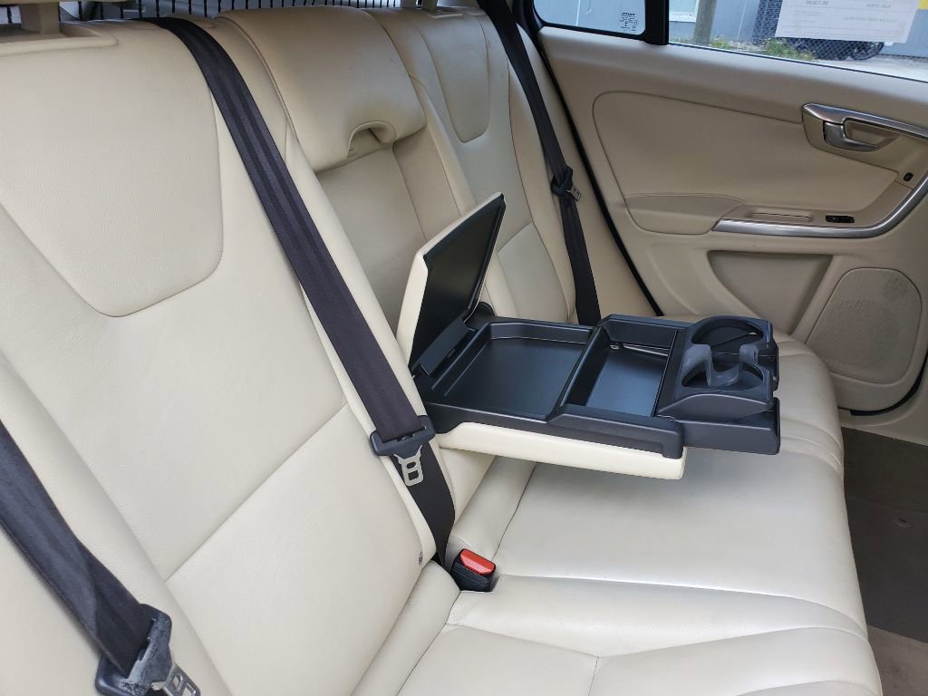 Used 2015 Volvo V60 T5 Premier FWD image 38